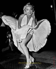 marilyn-monroe-skirt.jpg